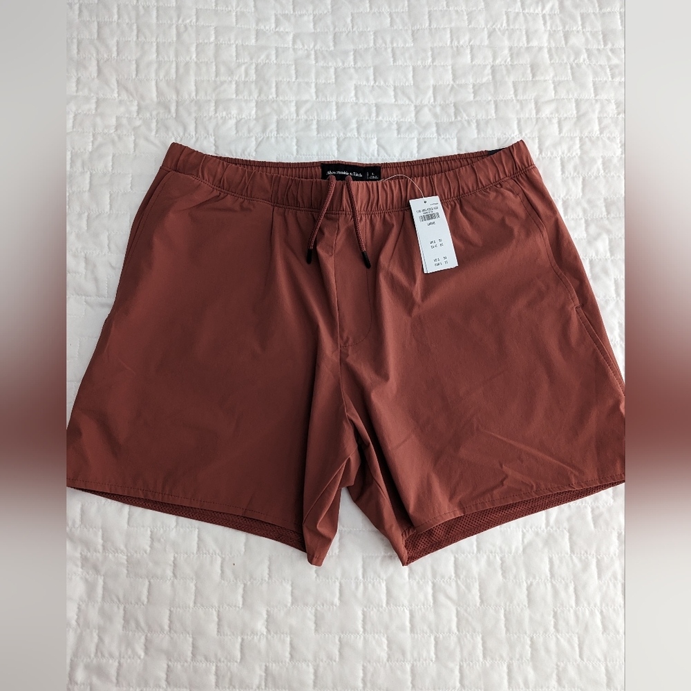 Abercrombie & Fitch Saturday Tech Sport Shorts Men Size Large New Tags 5" inseam